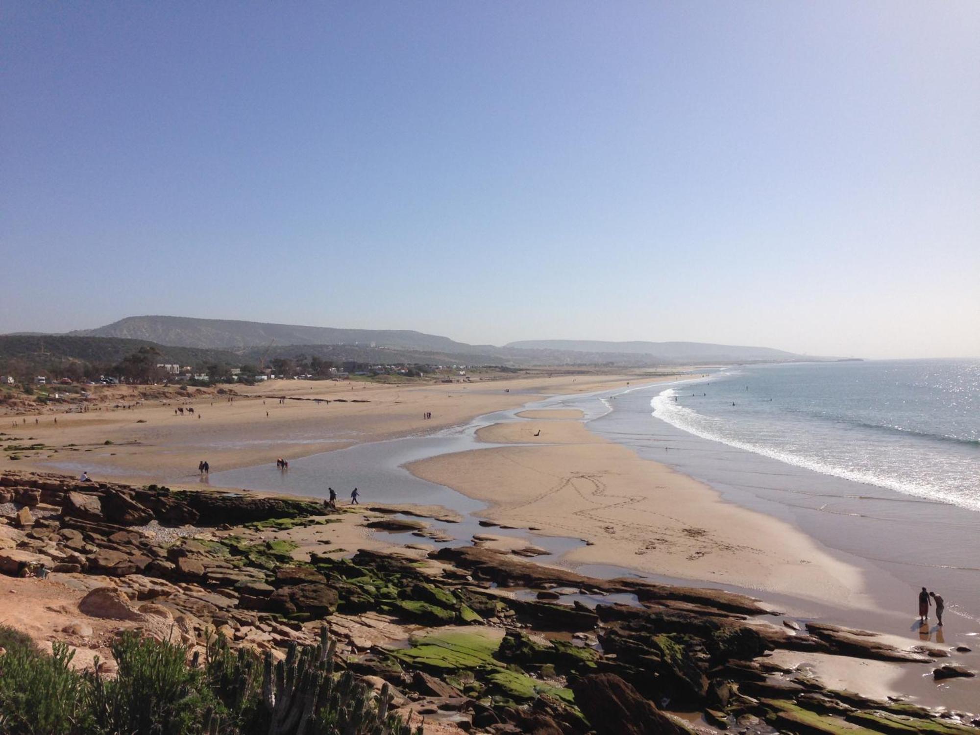 Amayour Surf Hostel Taghazout Bagian luar foto